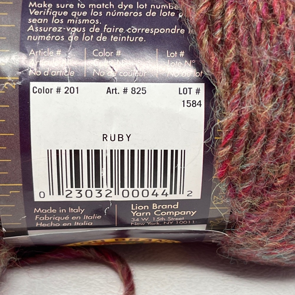 Lion Brand Amazing Wool Acrylic Blend Art 825 Color 201 Red Teal Ombre Set 2 New - Picture 4 of 7